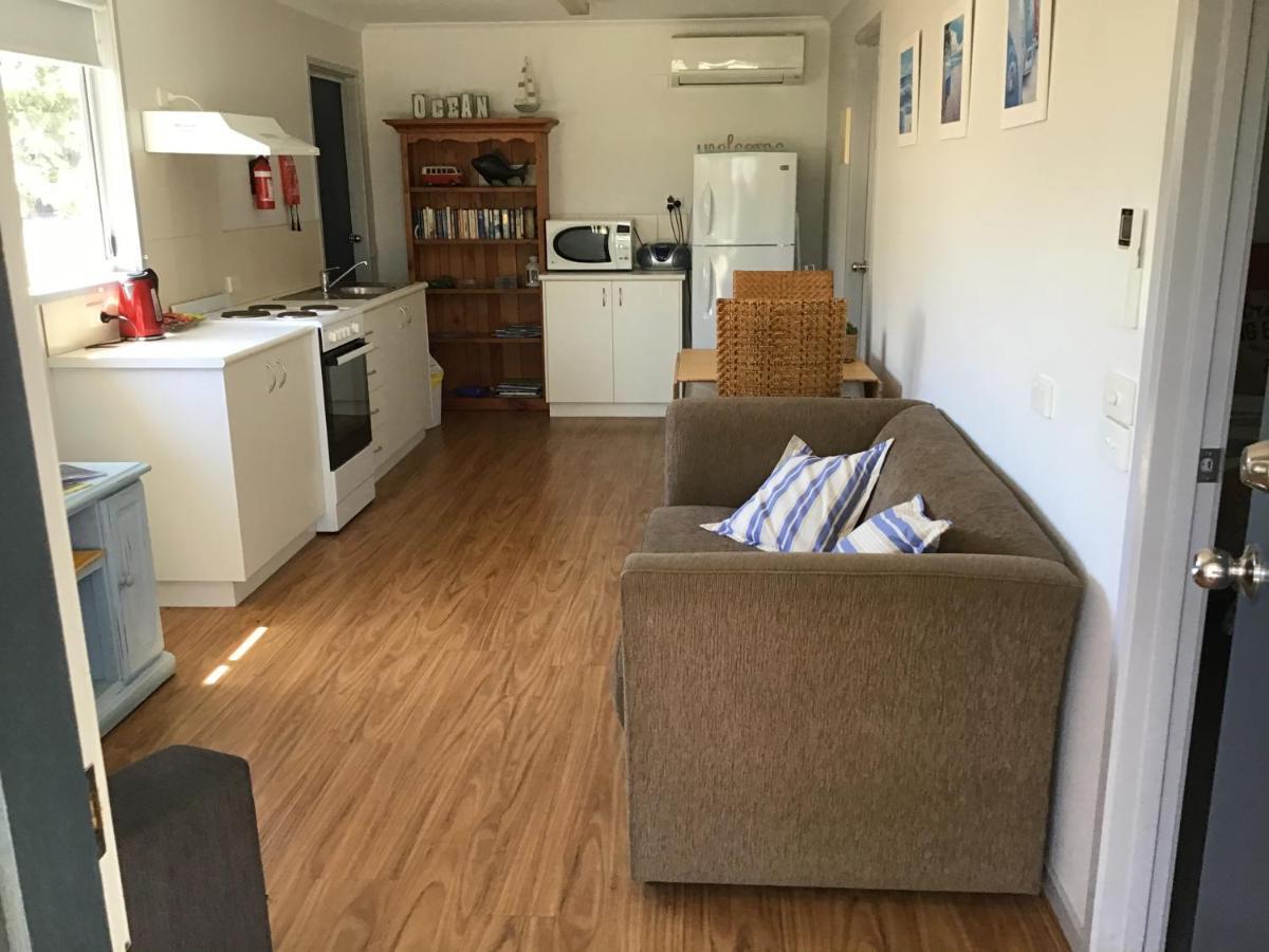 90 Mile Beachhouse&Villas Golden Beach Extérieur photo