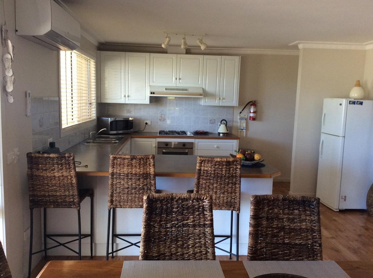 90 Mile Beachhouse&Villas Golden Beach Extérieur photo
